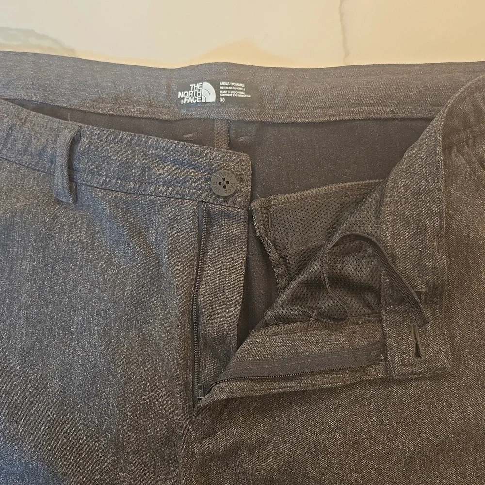 The North Face Outdoor Hiking Activewear Jogger Pants Heather Gray Size 38